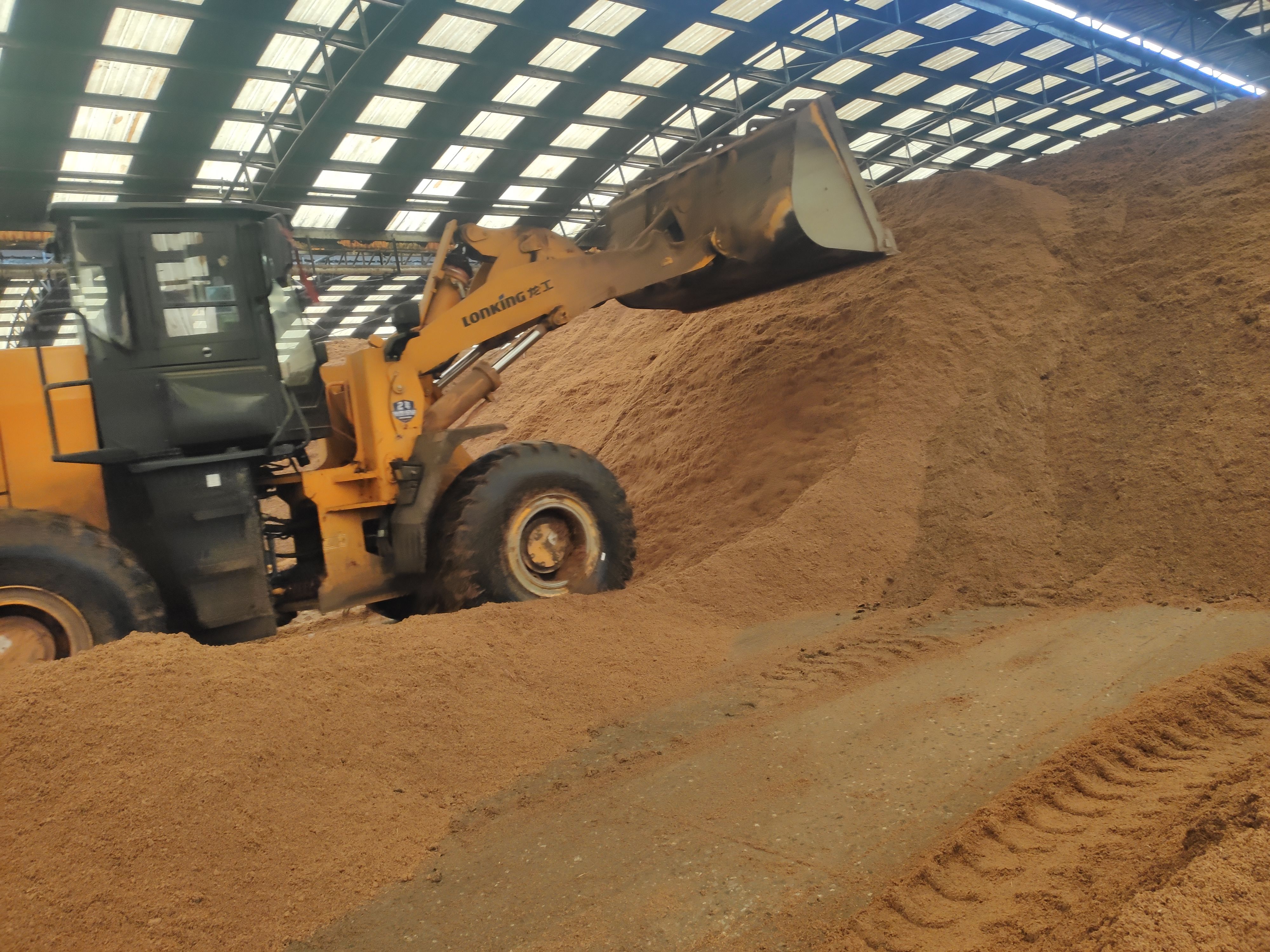厂家直销无抗饲料 醋糟饲料酒糟饲料反刍水产牛羊等