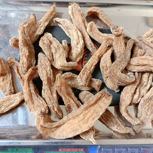 新县天麻干货鲜货非人工种植大山里采挖的数量少碰运气