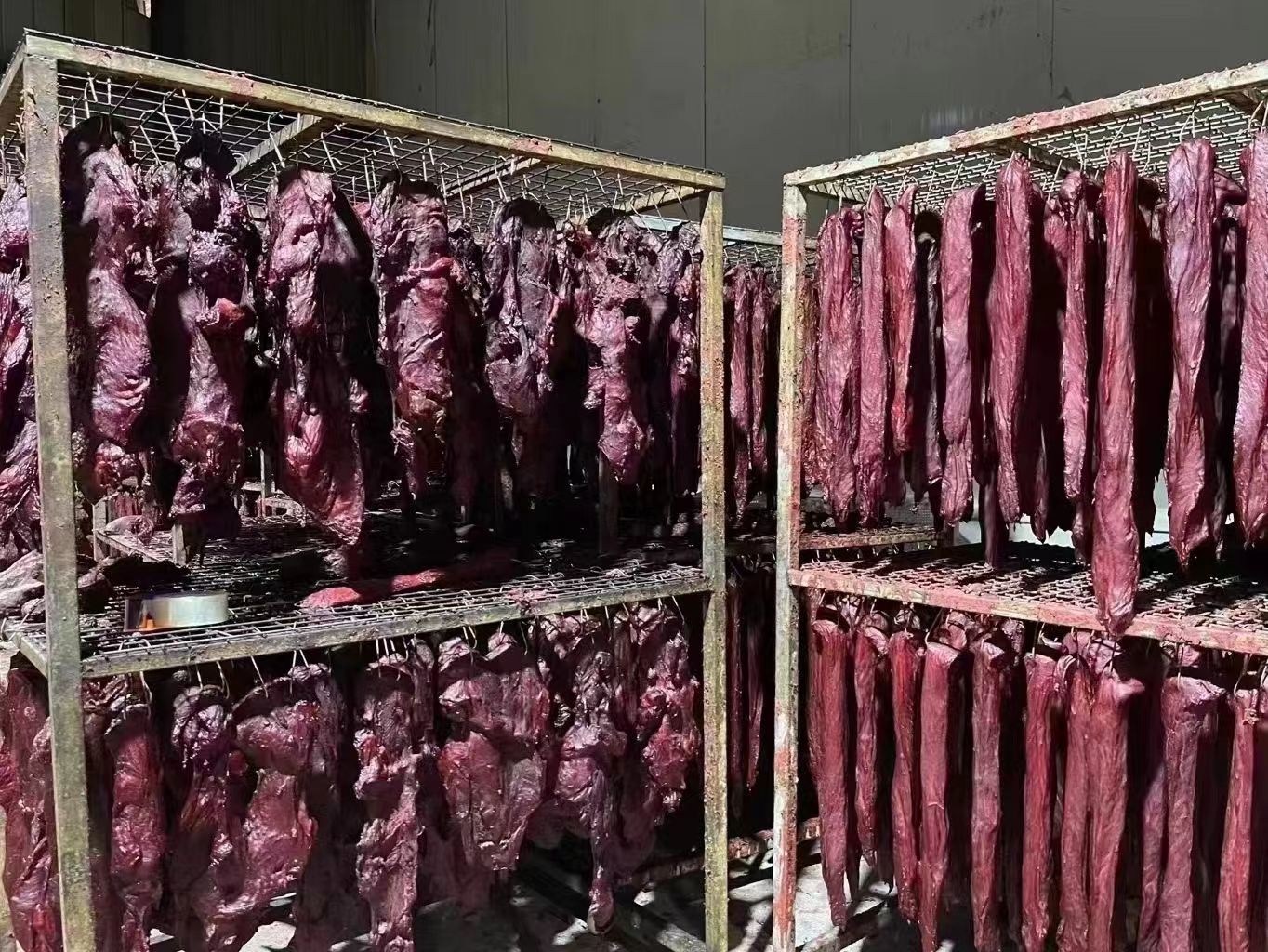 厂家直销 老厂大块猪肉 麻辣大块猪肉 里脊长条大块猪肉