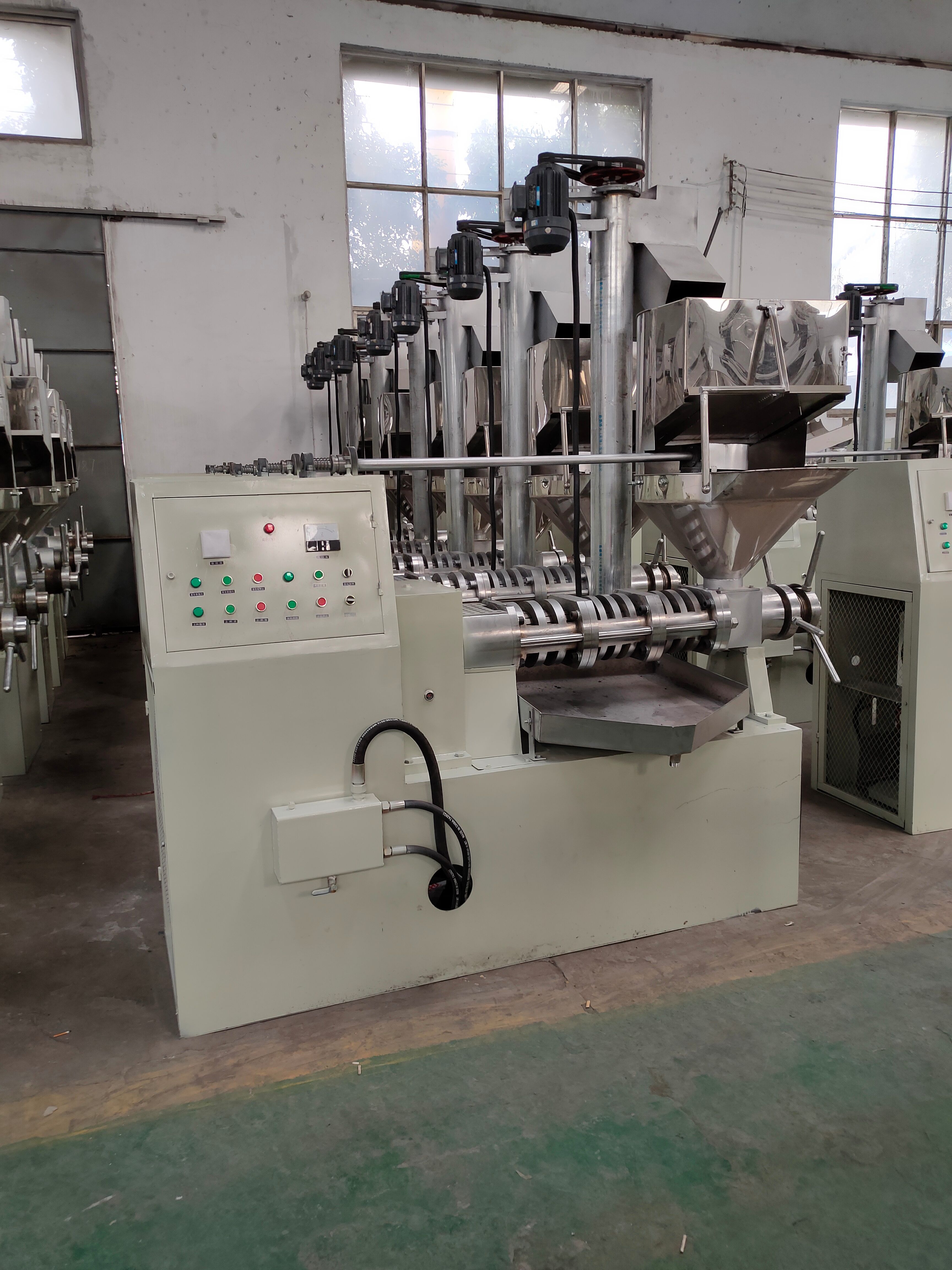 全自动冷热两用油葵榨油机