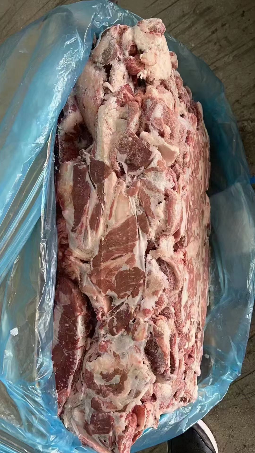 羊碎肉，羔羊碎肉，新货继续到，价格不高，适合烧烤爆炒等