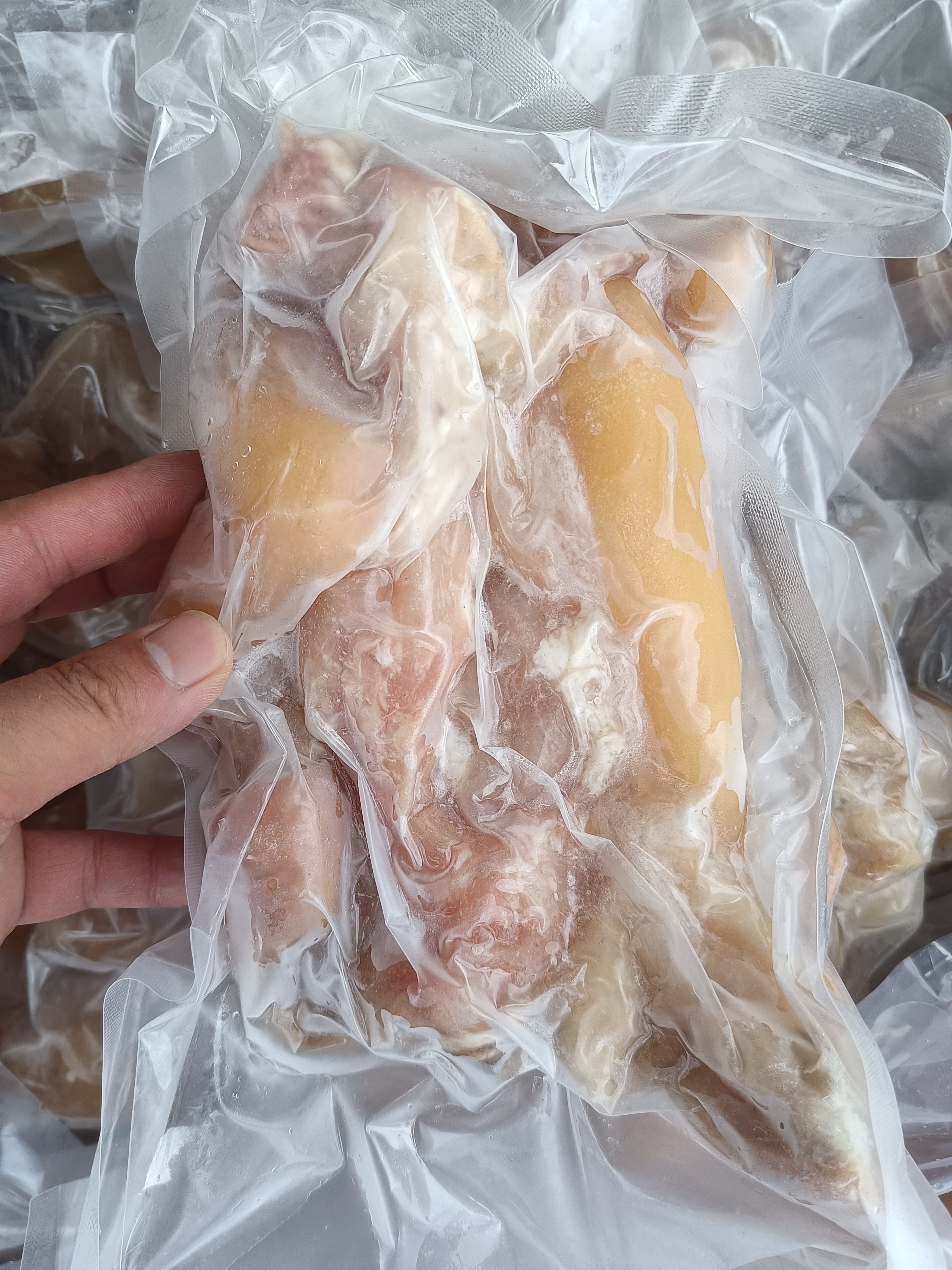 熟牛蹄，去骨牛蹄，纯水煮原味熟去骨牛蹄，带牛主筋，品质高