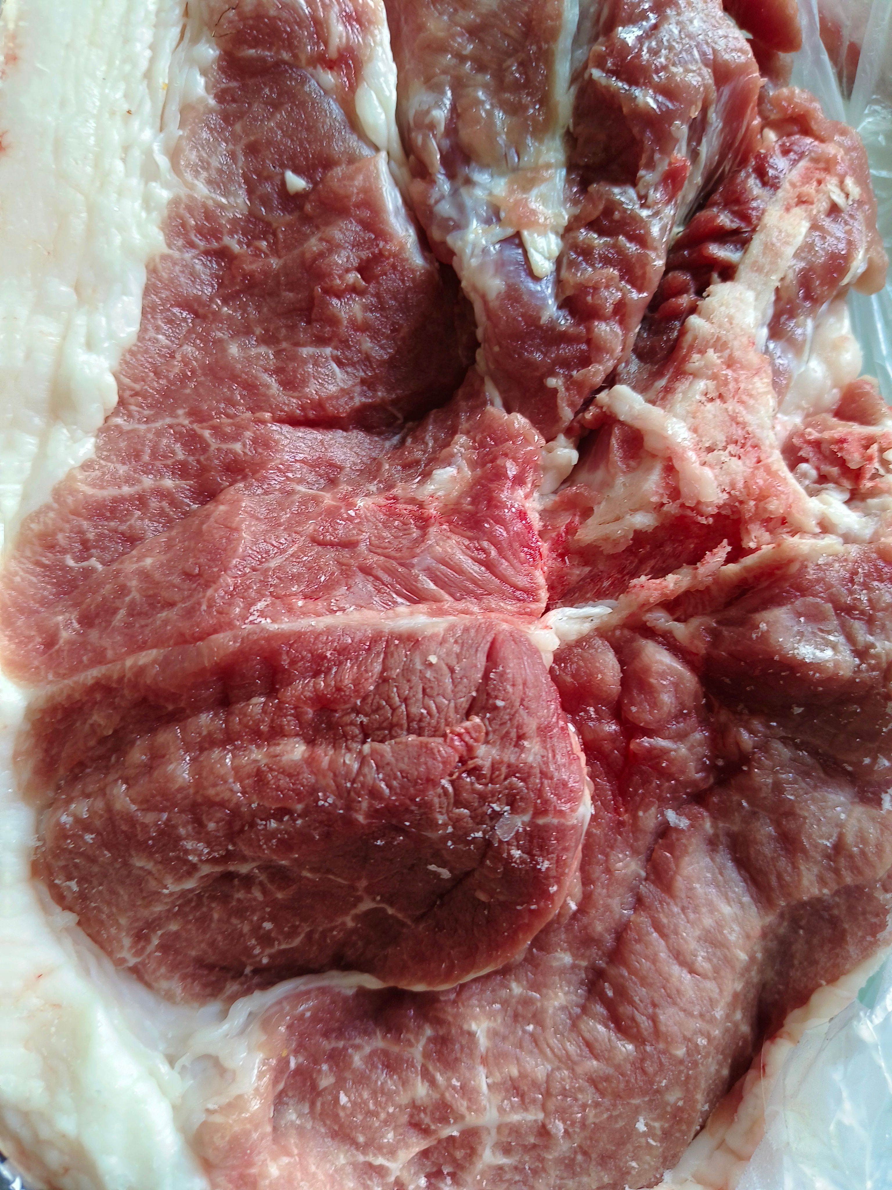 高山农村土猪肉放养殖一年以上肉香足油水多无饲料激素催长