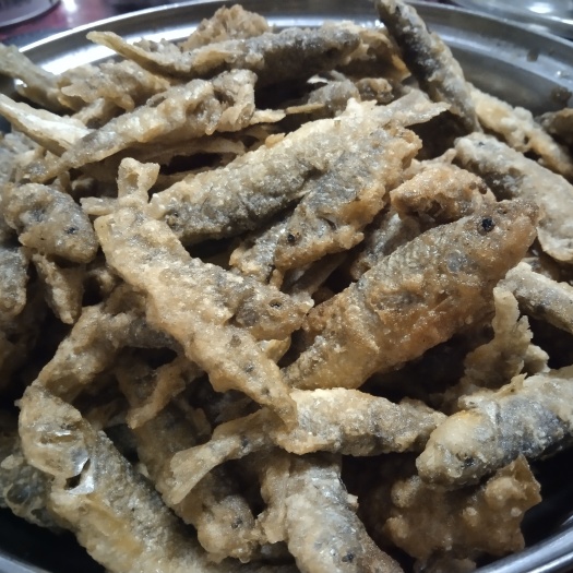 长汀县香炸小河鱼