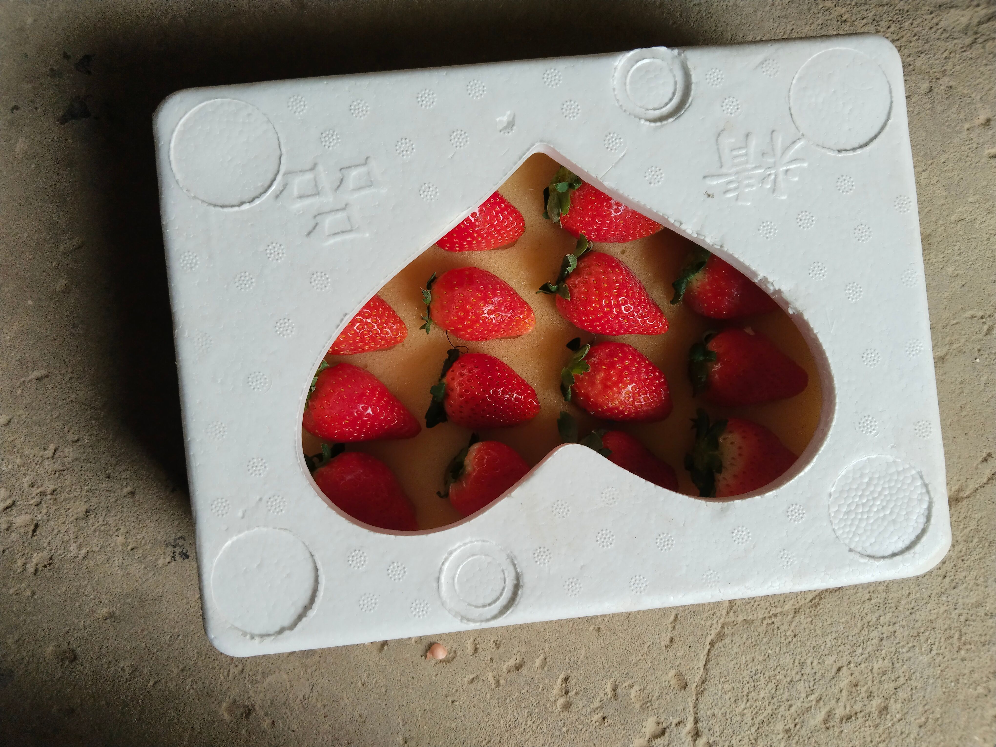 天仙醉奶油草莓