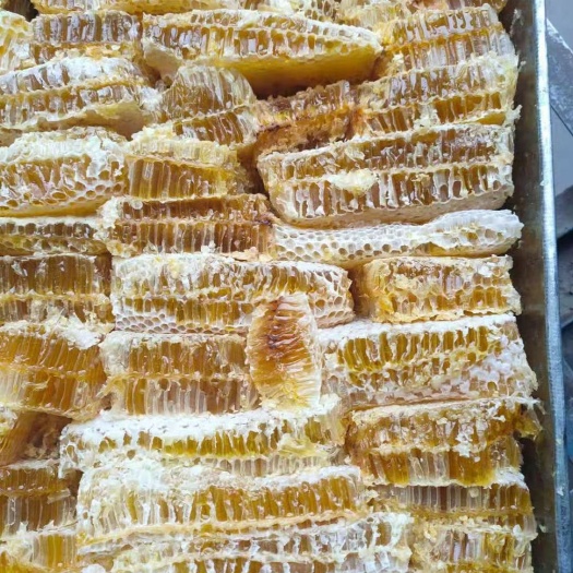 成都蜂巢蜜一件90斤左右称重发货