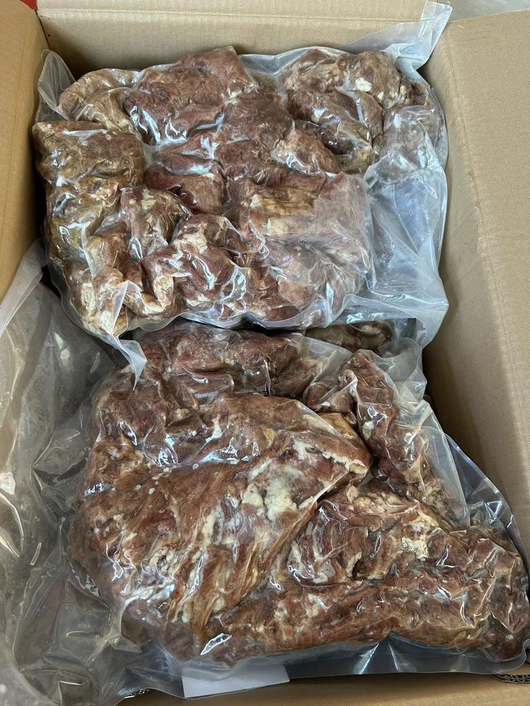 熟羊肉，带皮不带皮的都有，源头厂家直销，全国冷链物流发货！！