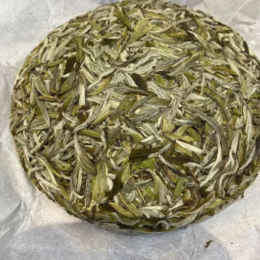 福安市2020年350g福鼎白茶牡丹王茶饼