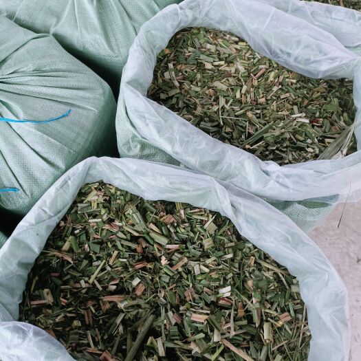 来宾青贮甘蔗尾草料