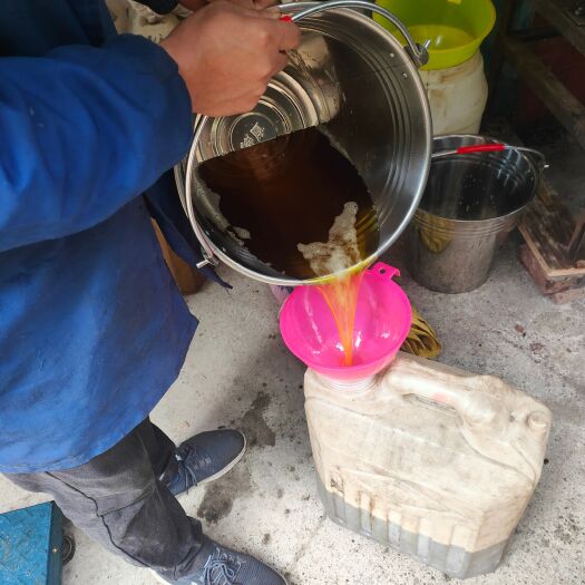 三江县牛便便粪