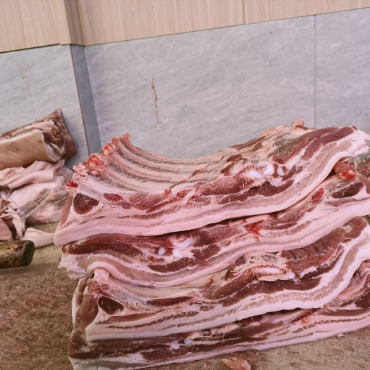 带骨五花肉中断