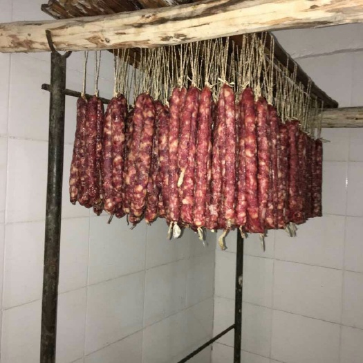 广式香肠 纯猪肉肠 非淀粉肠和蛋白质肠 6分瘦 烙锅烧烤必备