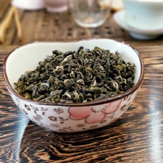 凤庆县高山绿茶 礼盒装 一级