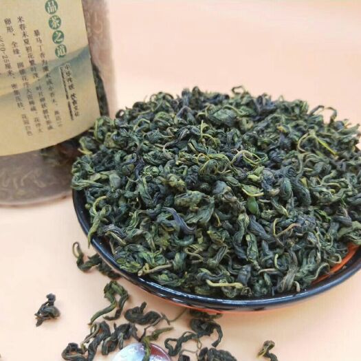 丁香茶 东北，
解腻、助于消化的作用，常喝可以暖胃健胃