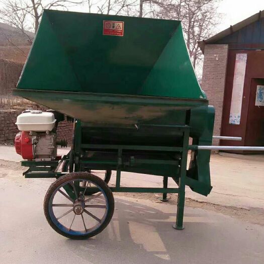 荥阳市 麦稻脱粒机 油菜脱粒机配有汽油机推车，适合山区丘陵地带使用