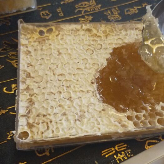 白山蜂巢蜜 盒装  2年以上 