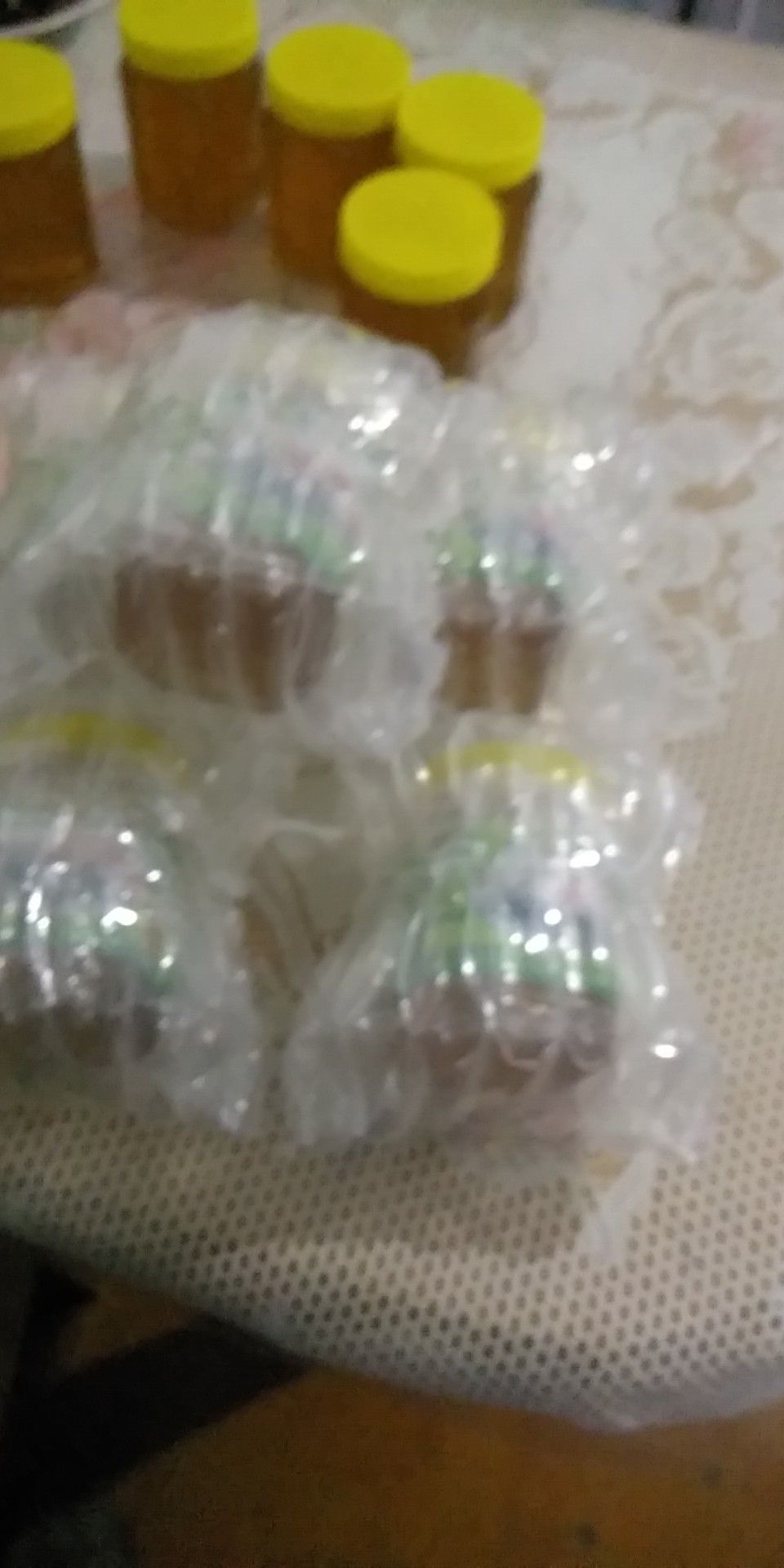 土蜂蜜 塑料瓶装 98% 2年以上 
