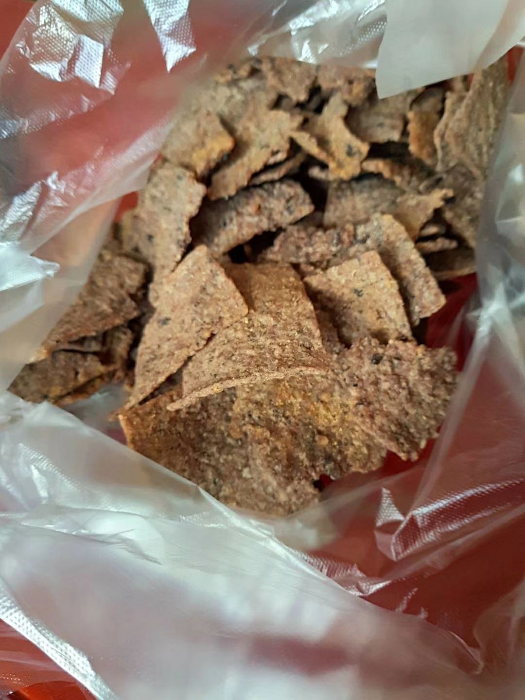 橡子淀粉 橡子皮又称橡子粉皮。凉拌菜。一斤可做12份