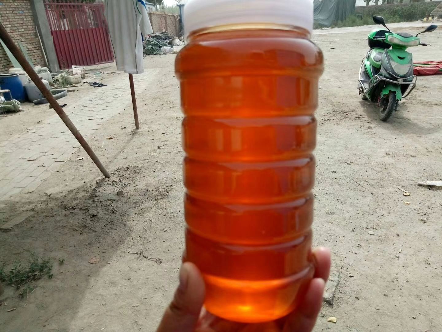 土蜂蜜  新疆沙枣花蜂蜜