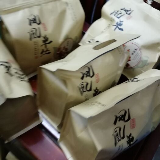 汕头凤凰单丛  特级 袋装 鸭屎香，乌叶