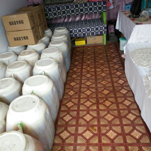 东宁市椴树蜜 玻璃瓶装 2年  