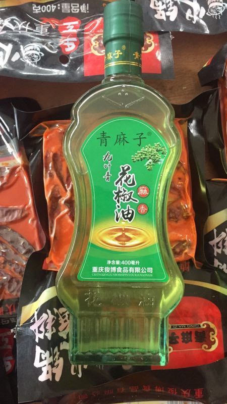 重庆市 特级藤椒花椒油   每瓶400毫升ml