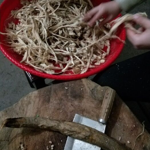 信丰县葛根干 2-3个月 散装 
