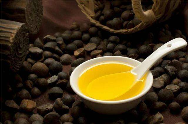 南宁压榨一级山茶油 