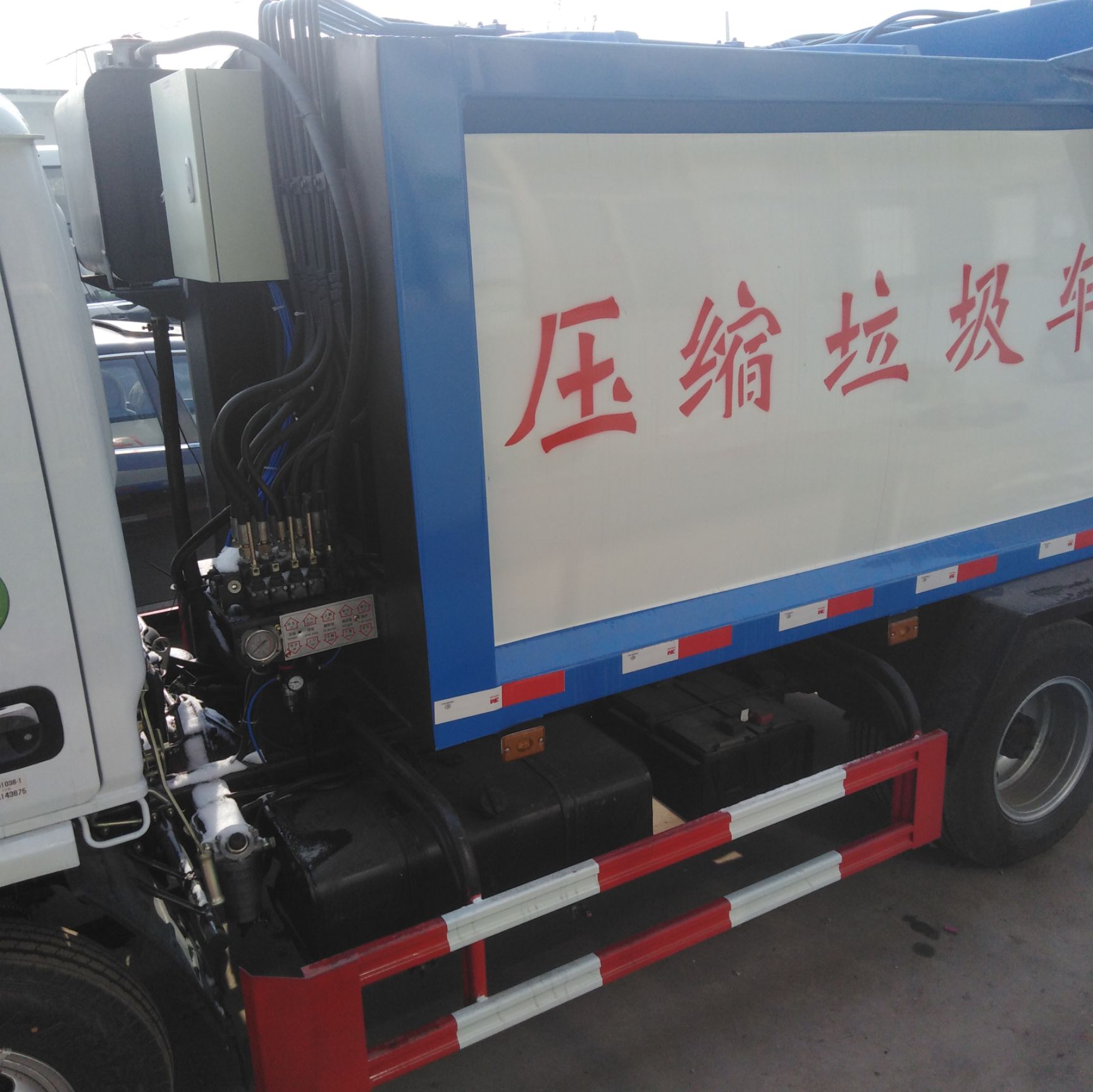 垃圾车  压缩垃圾车双桶自装