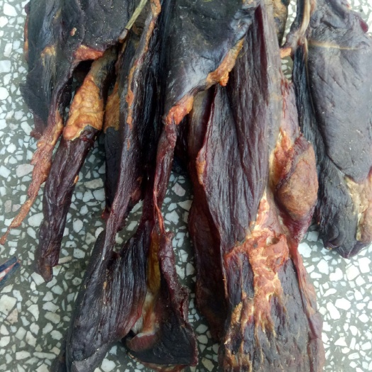 腊牛肉  深山散养黄牛肉