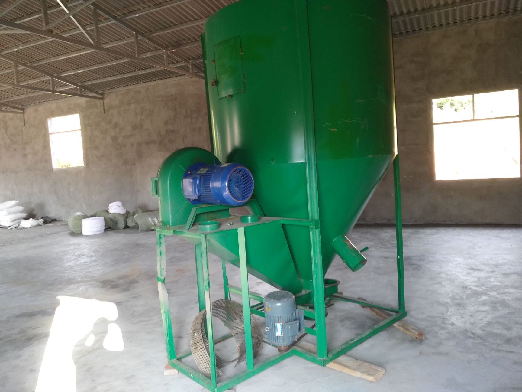  种鸡笼公母混养本交笼二层鸡笼