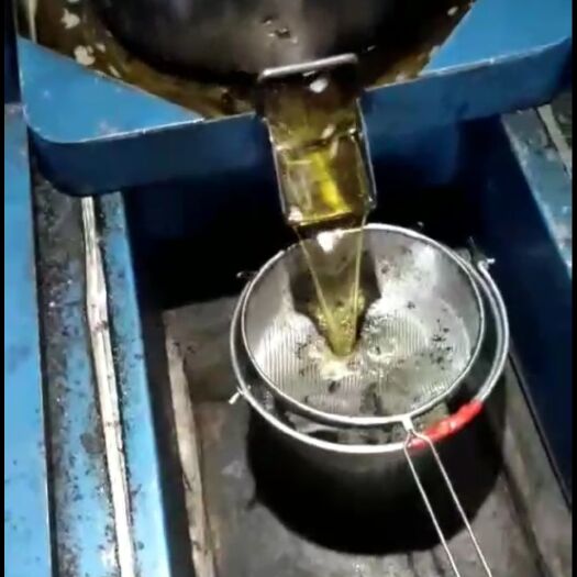 靖州县现榨山茶油 