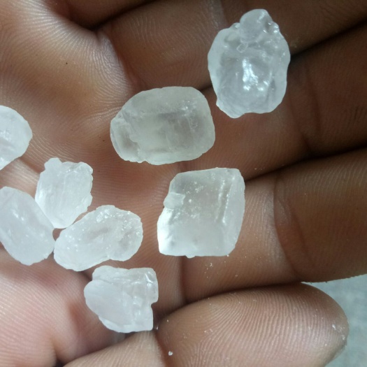 修水县冰糖  有单晶冰糖和多晶冰糖