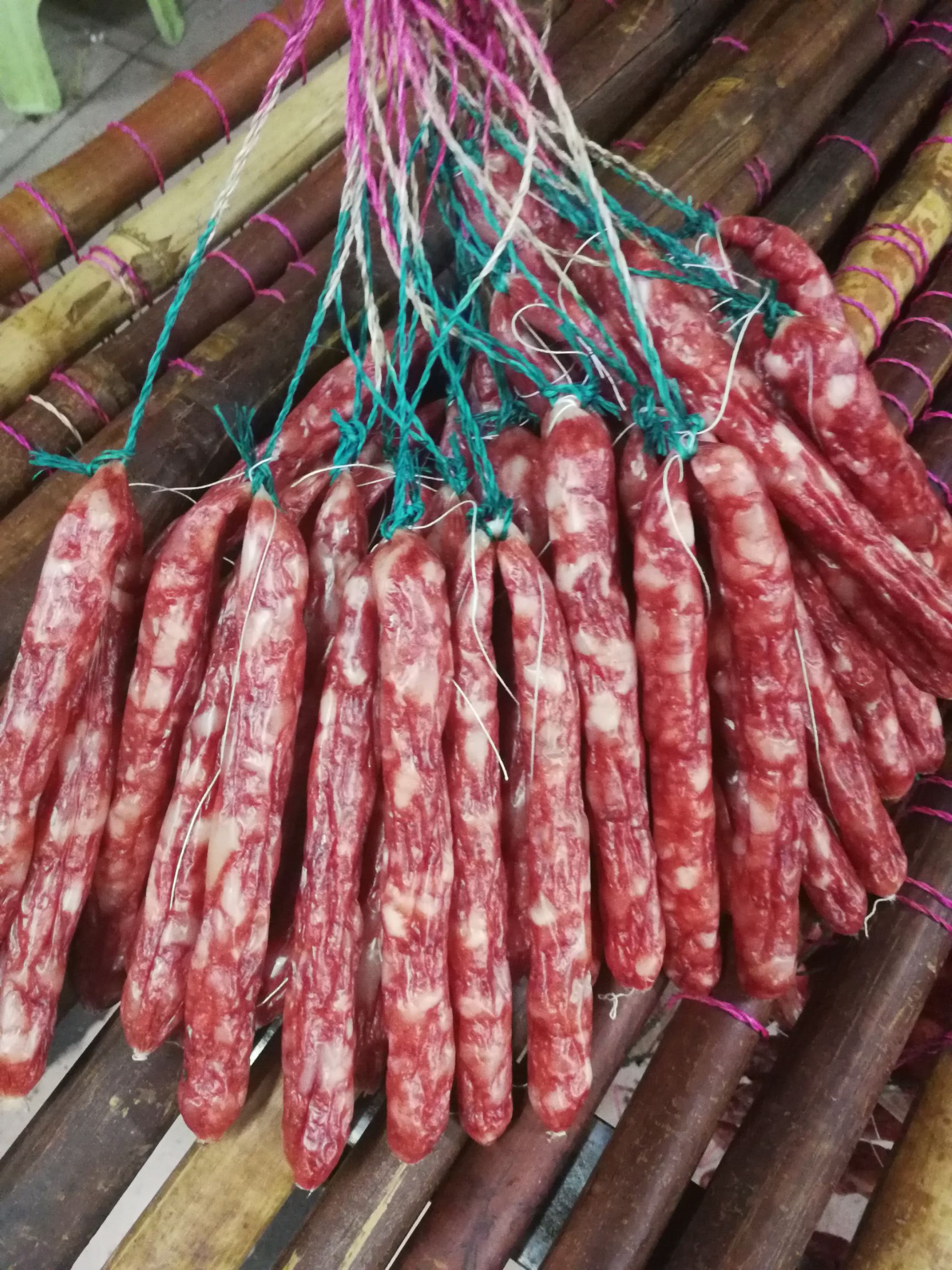腊肠 1个月 散装