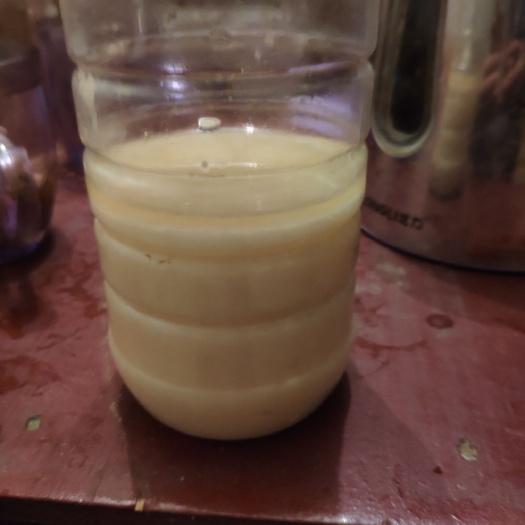 莲花县土蜂蜜 塑料瓶装 2年  
