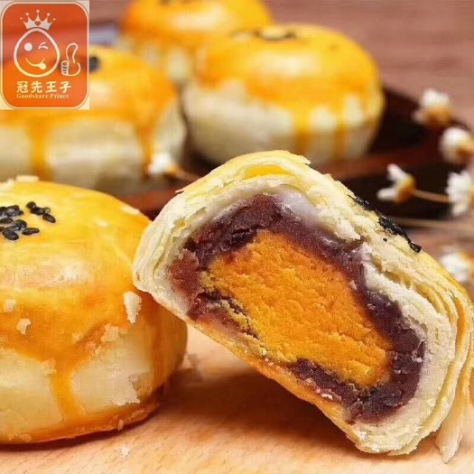 南宁 一件代发厂家直销海鸭蛋黄酥