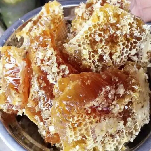 荥经县土蜂蜜  玻璃瓶装 2年以上 98% 老桶一年下一次蜜，浓度高结晶早