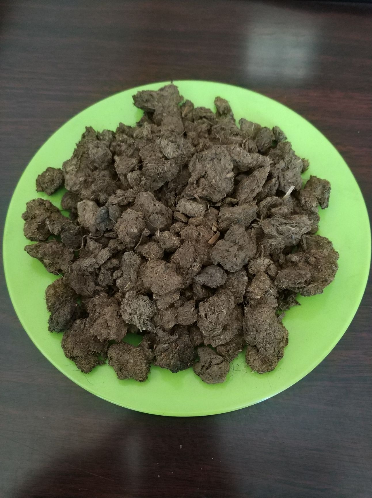 纯干牛粪，晒干纯牛粪，风干牛粪，干牛粪块，牛粪块，牛粪肥厂家
