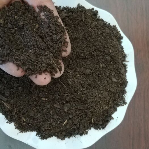 石家庄发酵牛粪，腐熟牛粪，牛粪有机肥，牛粪肥，疏松土壤改良土壤板结