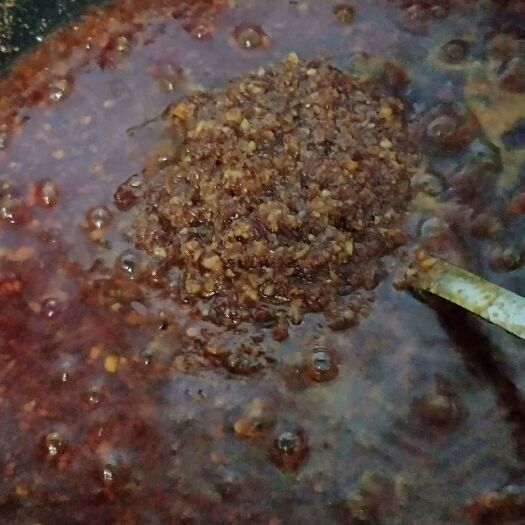 广州辣椒酱 纯正花生油，蒜蓉豆豉
