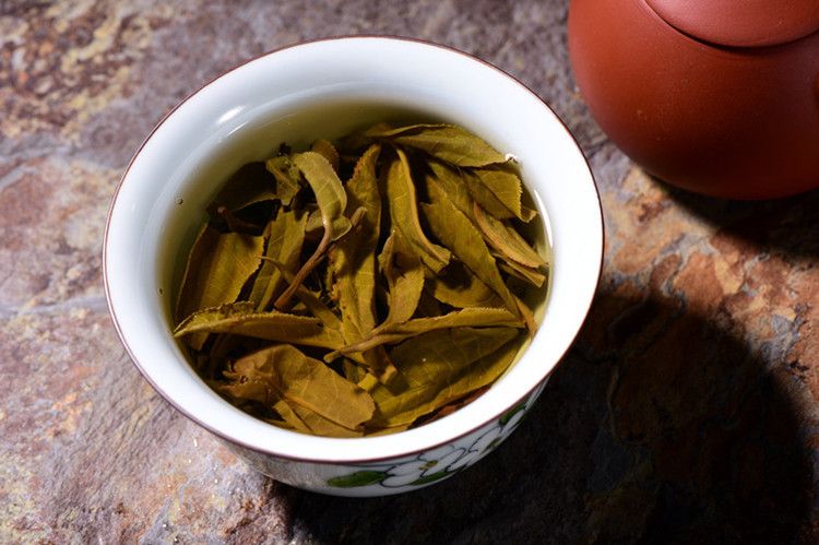  普洱镇沅笋山茶砖