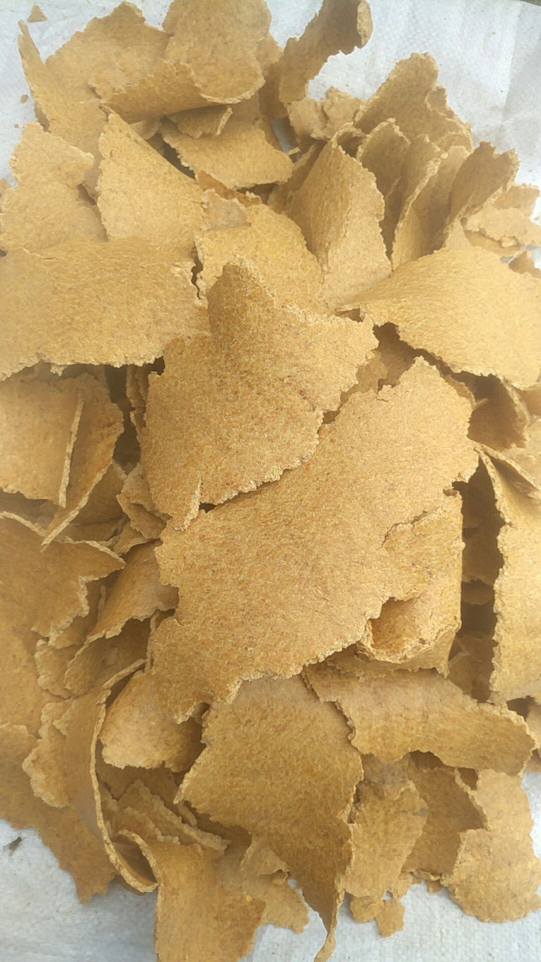 笨榨豆油 香而纯油坊郑重承诺：原料东北非转基因大豆，物理压榨安全健康。