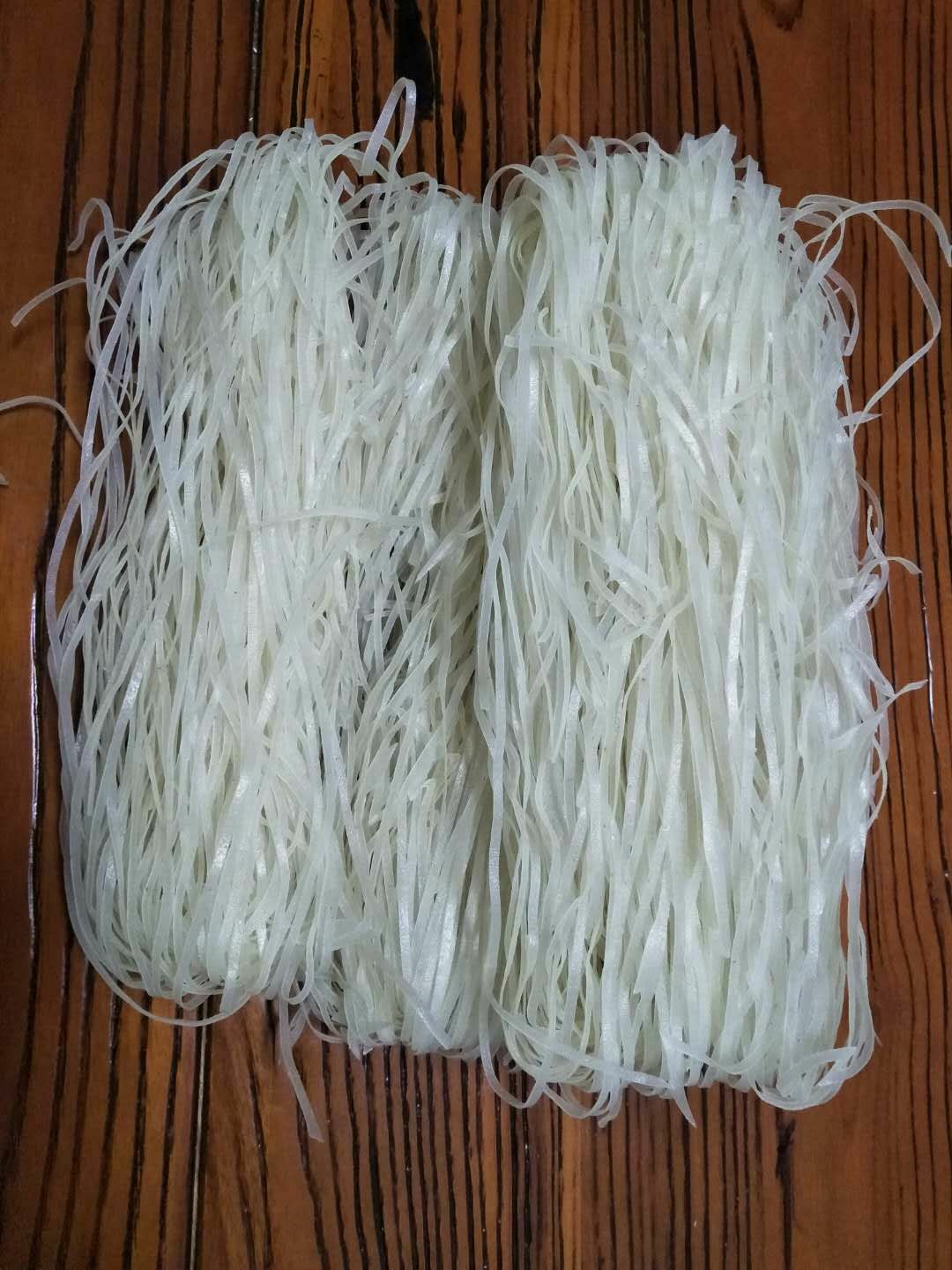 米粉干 安仁特產(chǎn)，柴火燙皮