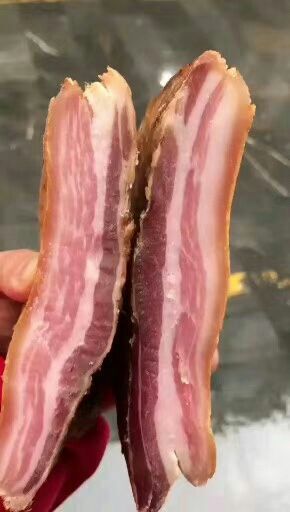 宜昌农家柴熏腊肉 农家自制，口感香美，赢价比高，不弄虚作假，真正知道信赖的产品