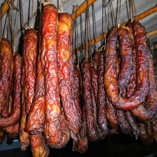 农家柴熏腊肉 农家自制腊肠
