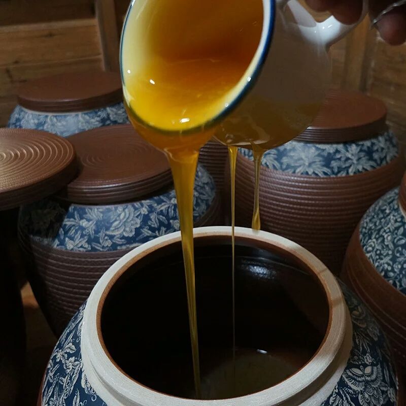 树洞蜂蜜农家500克包邮【买2送1】深山木桶蜜野山土蜂蜜原始