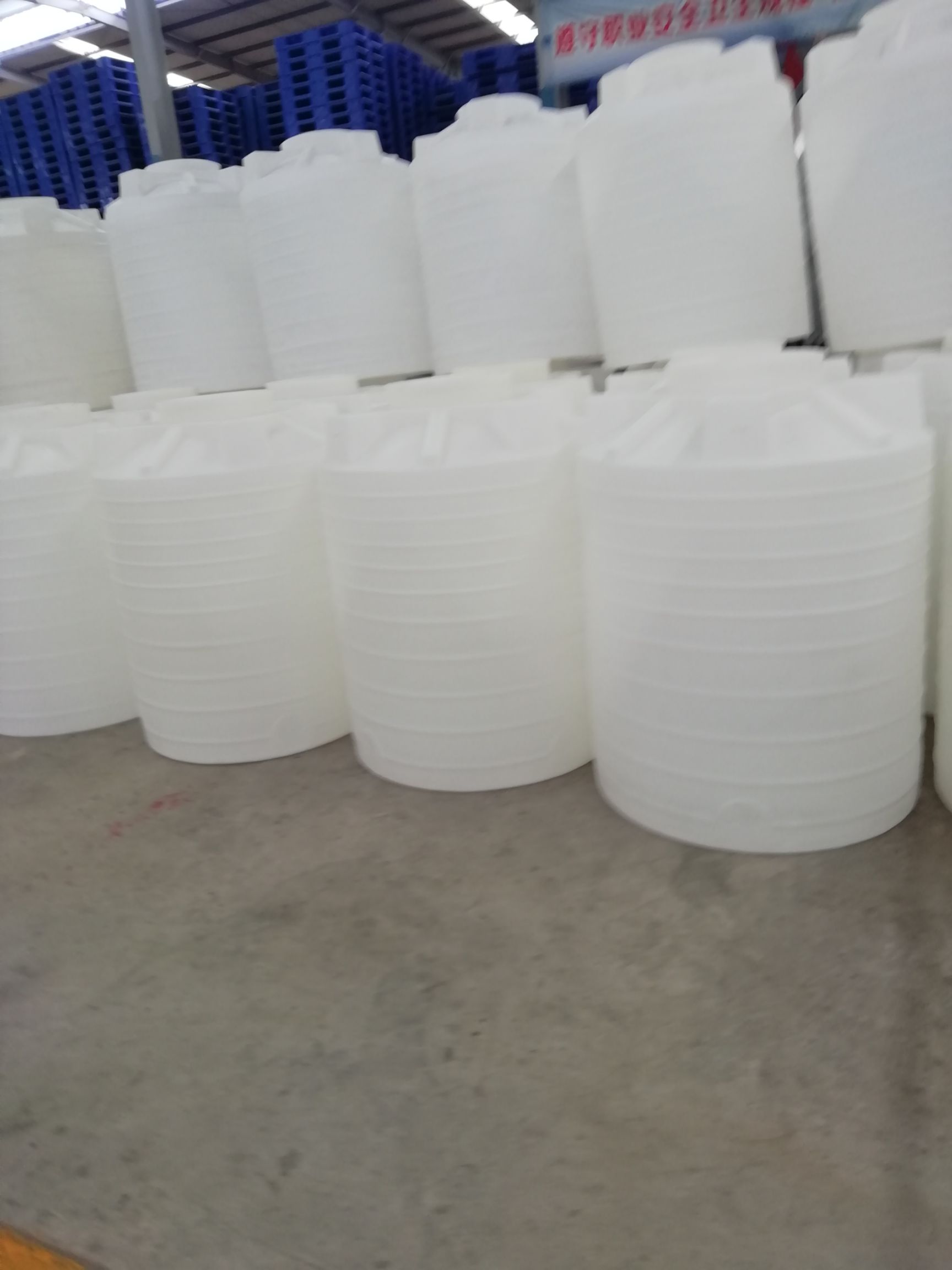 水箱 PE储水罐厂家直销