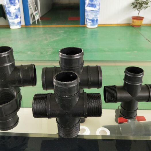 济南滴灌配件 水带直接，水带内丝，水带外丝，水带三通，水带四通，