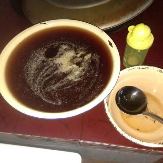 会宁县土蜂蜜 塑料瓶装 2年以上  