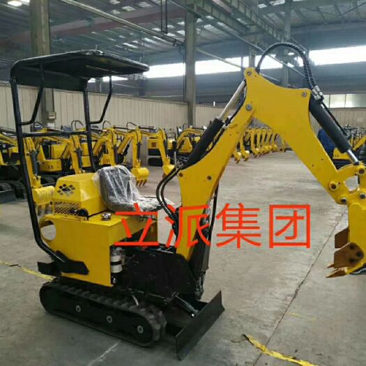 济宁 厂家直销小型挖掘机农用果园全新园林迷你勾机微型勾机挖机多少钱
